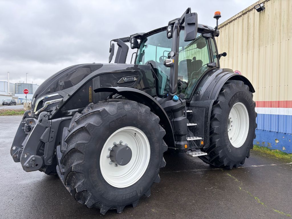 Valtra Q 245 Traktor 187.500 €