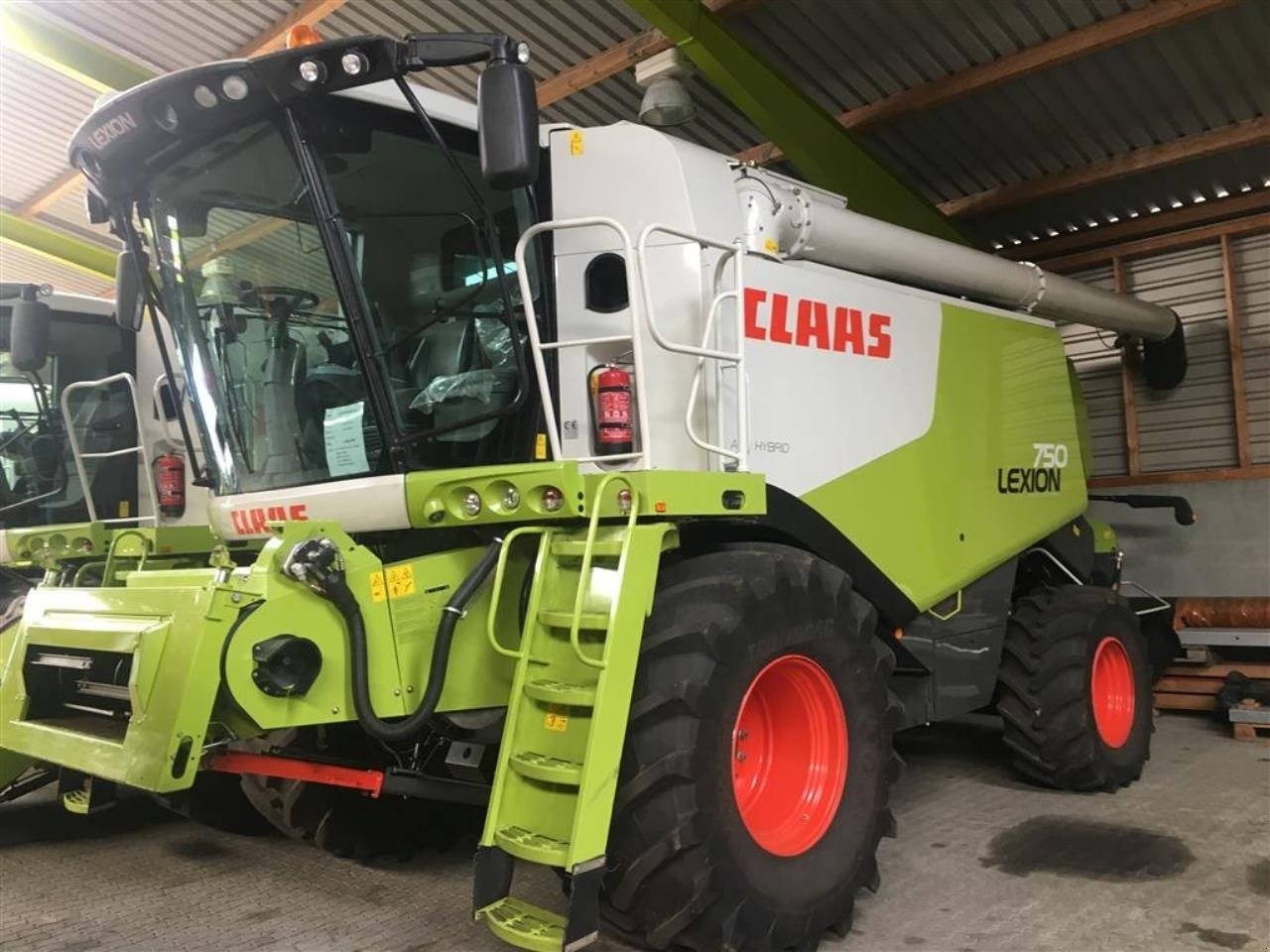 Claas Lexion 750 combine €146,768