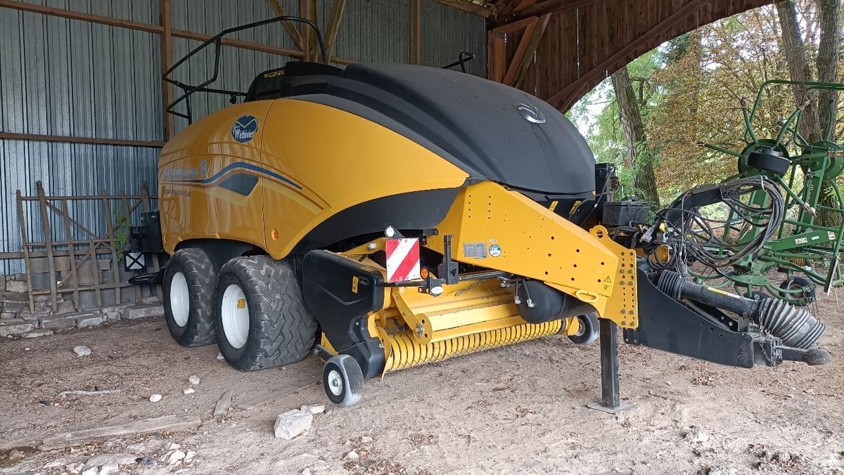 New Holland BB 1290 Plus Baler €110,000