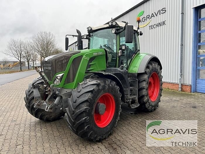 E-FARM: Fendt 826 Vario - Tractor - id BBETBKF - 119.900 EUR - Anul: 2016 - Citeste ore: 4.392,Muterea motorului: 261,Germania
