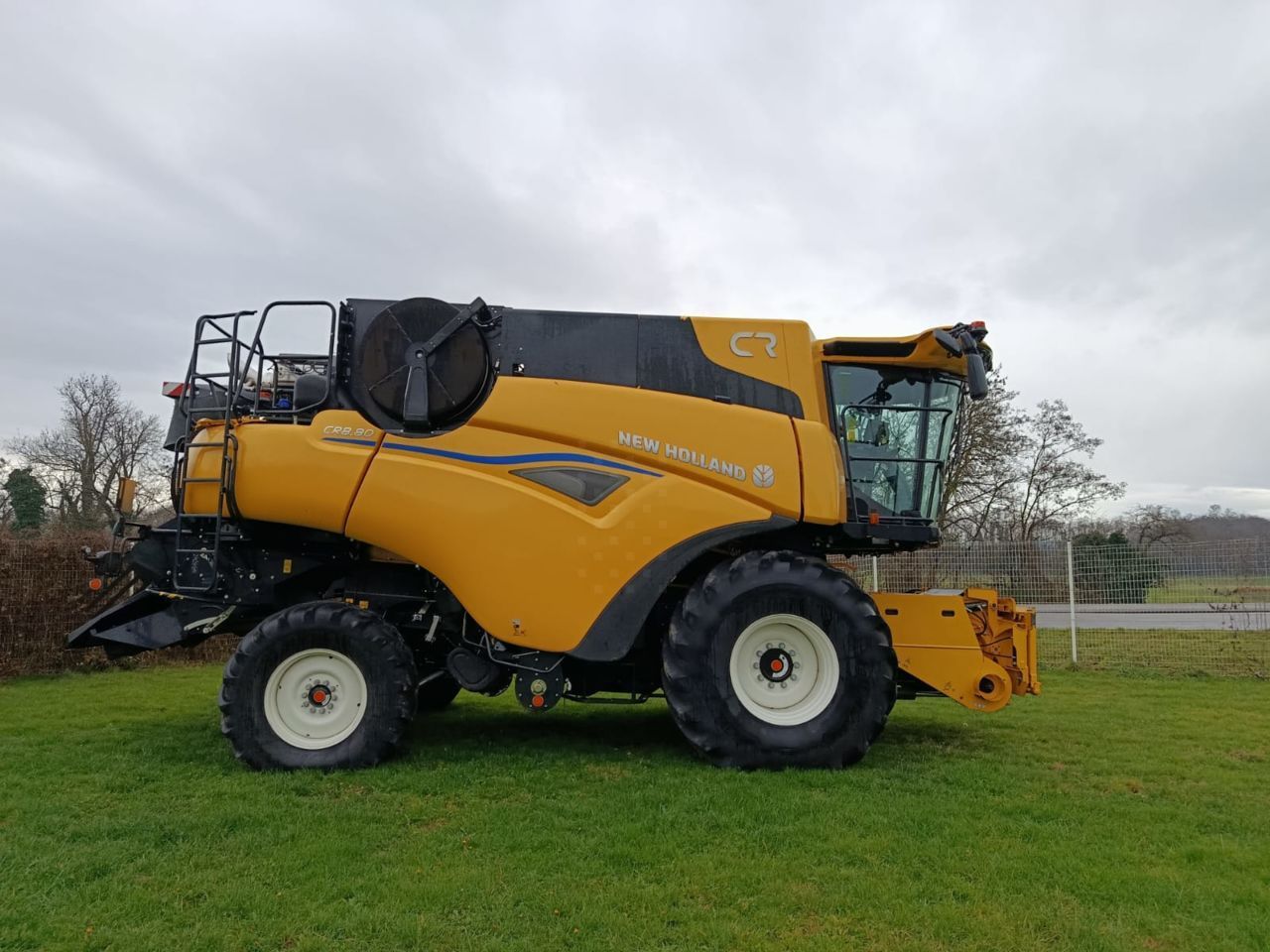 New Holland CR 8.80 Комбайн 340 000 €