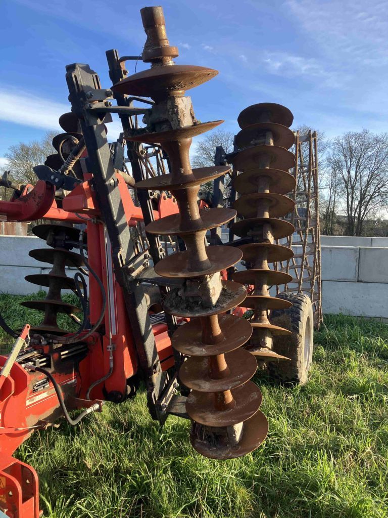GREGOIRE BESSON acero Disc harrow €6,000