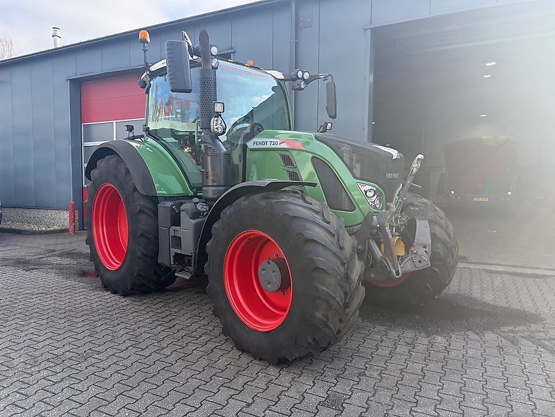 Fendt 720 Vario Трактор 72 500 €