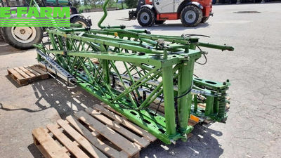 E-FARM: Amazone boom - Sprayer - id NKFIEQL - €12,000 - Year of construction: 2017