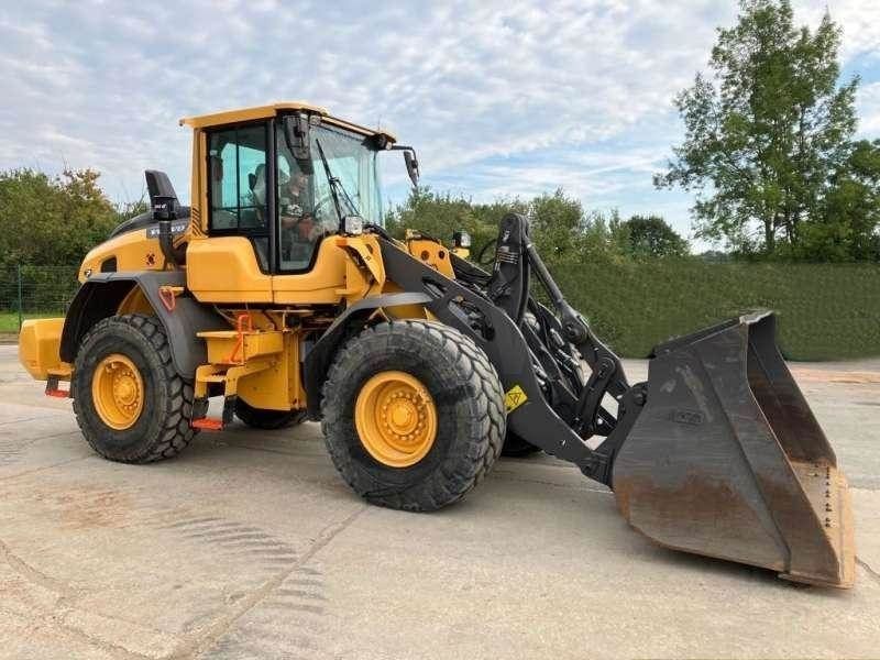 E-FARM: VOLVO l90h - Radlader - id I2B4RU9 - 147.000 € - Baujahr: 2018 - Abgelesene Motorstunden: 2.500,Motorleistung (PS): 161,Frankreich