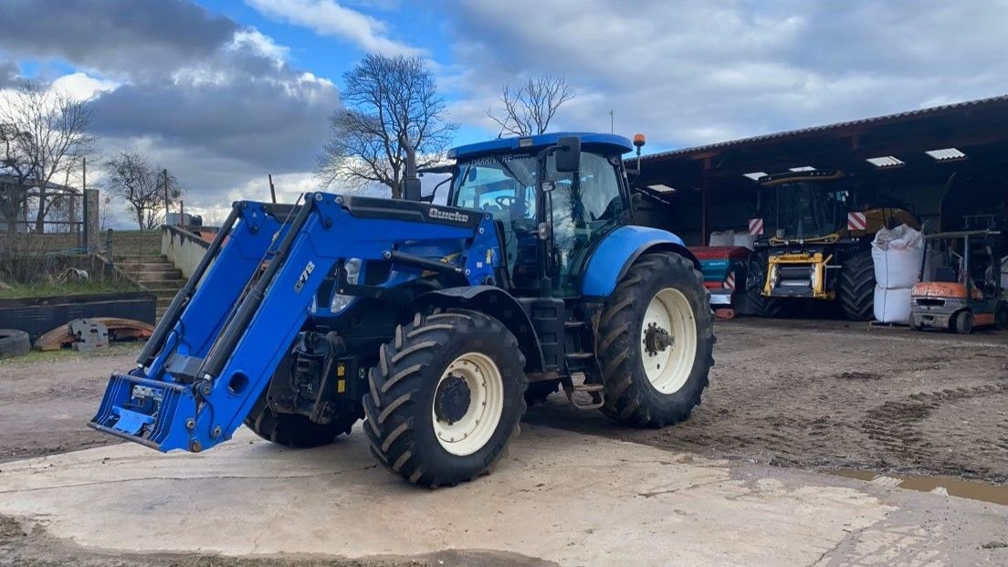 New Holland T 7050 tractor €45,000