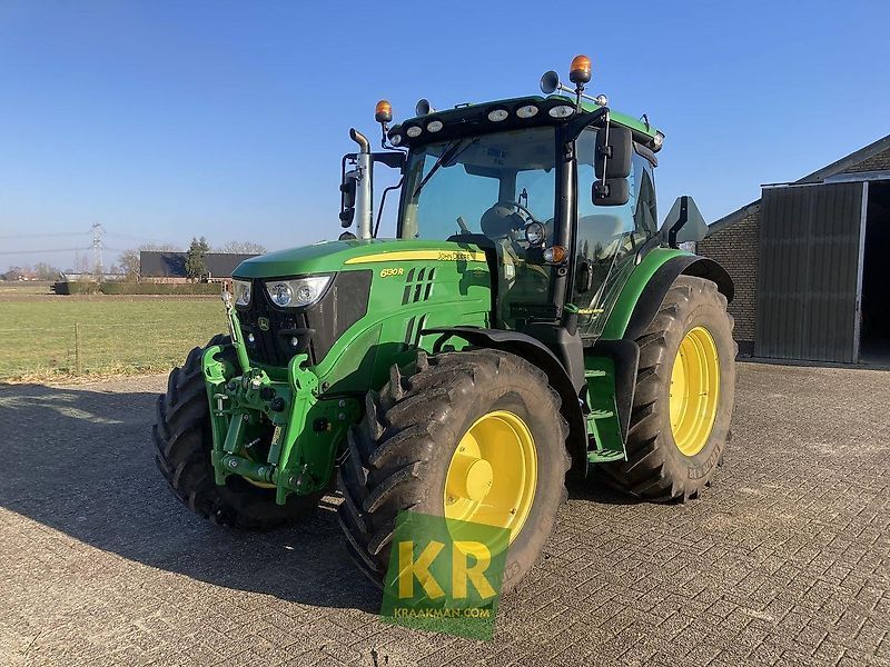 E-FARM: John Deere 6130 R - Tracteur - id G4QFLKZ - Année: 2019 - Lecture du nombre d'heure: 1 950,Pays-Bas