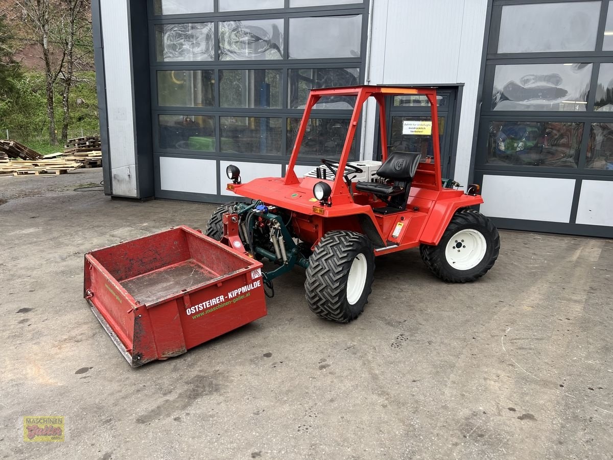 REFORM Metrac 3003 tractor €18,575