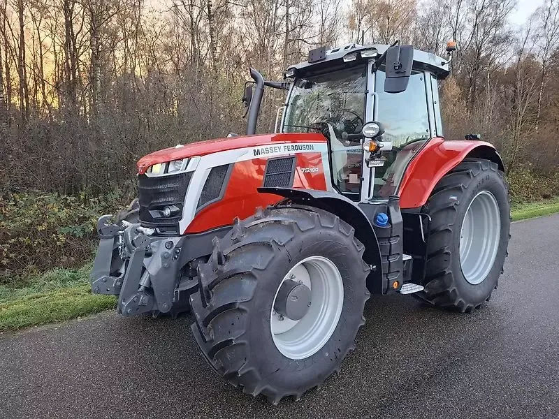 E-FARM: Massey Ferguson 7S.190 - Traktor - id D5MK5AS - Rok produkcji: 2024 - Moc silnika: 189,Niemcy