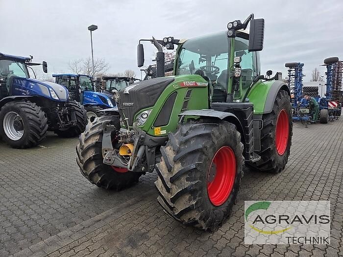 Fendt 718 Vario Traktor 127.900 €