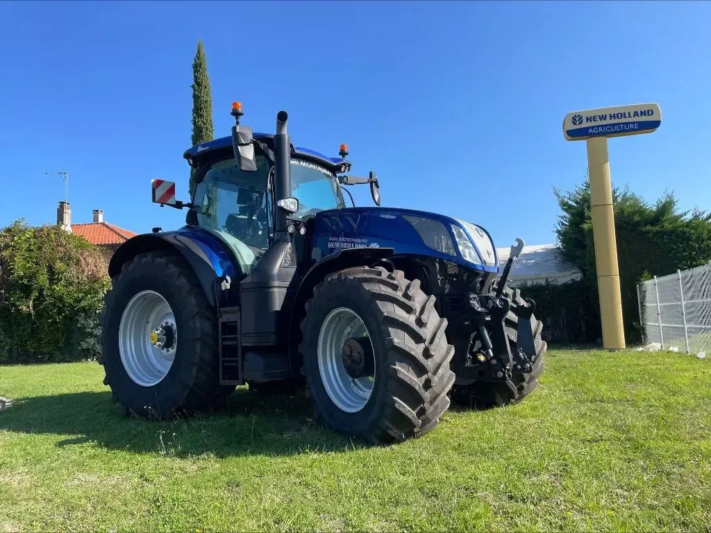 E-FARM: New Holland T7.315 HD - Tractor - id 59ZCIXF - 189.000 € - Año: 2022 - Horas: 840,Potencia del motor: 315,Francia