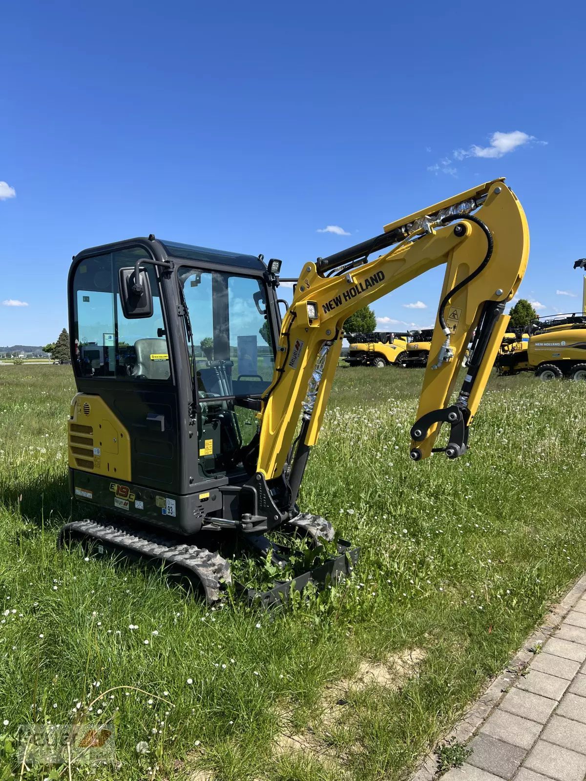 E-FARM: New Holland ec19c - Mini escavatore - id BGPA3SW - 26.318 € - Anno di costruzione: 2023 - Germania