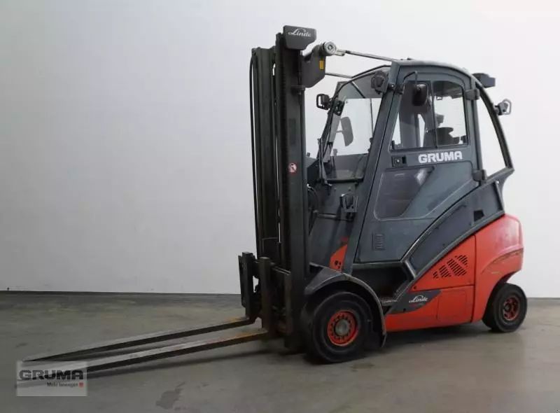 E-FARM: Linde h 35 t evo 393-02 - Stivuitor - id K48JHM3 - 8.600 EUR - Anul: 2015 - Citeste ore: 12.350,Germania