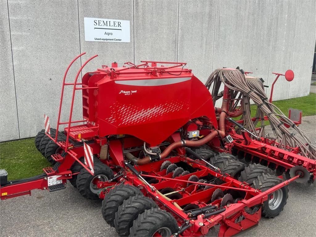 Kverneland u drill 600 Drilling machine combination €43,500