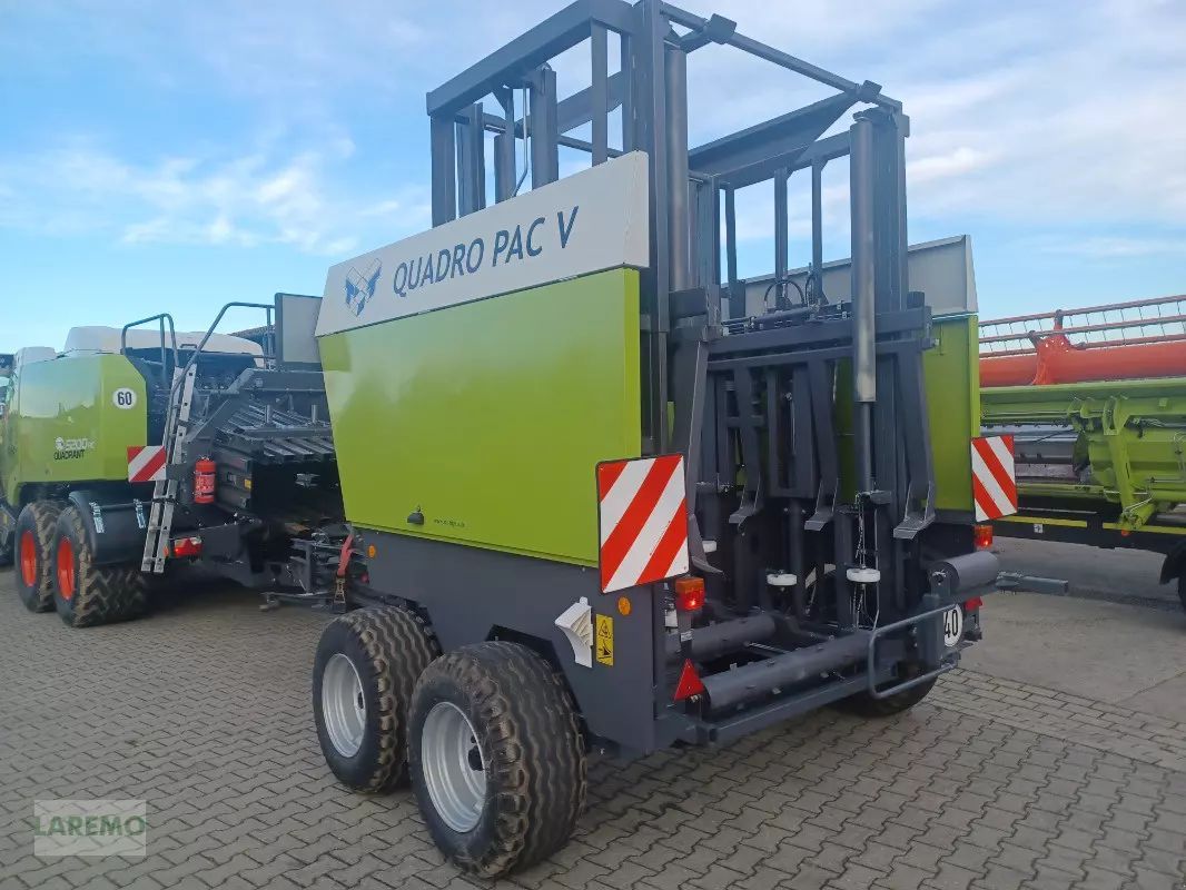 E-FARM: tst quadro pac v - Baler - id NBY7WDK - €42,400 - Year of construction: 2022 - Germany