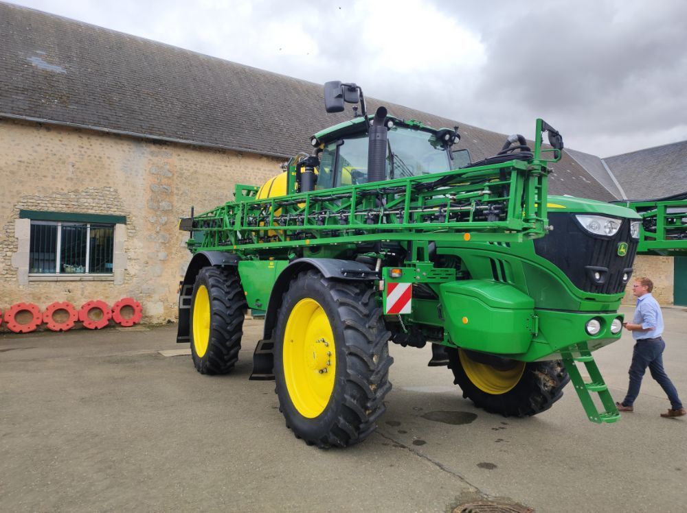 John Deere R4150i Pulverizador 250.000 €