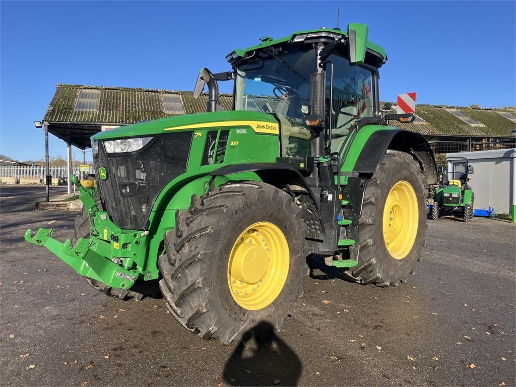 John Deere 7R 330 Трактор 238 688 €