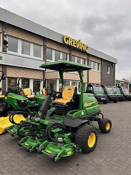 E-FARM: John Deere 8800 - Self propelled forage harvester - id EQQNFUU - Year of construction: 2025 - Engine hours: 1,Germany