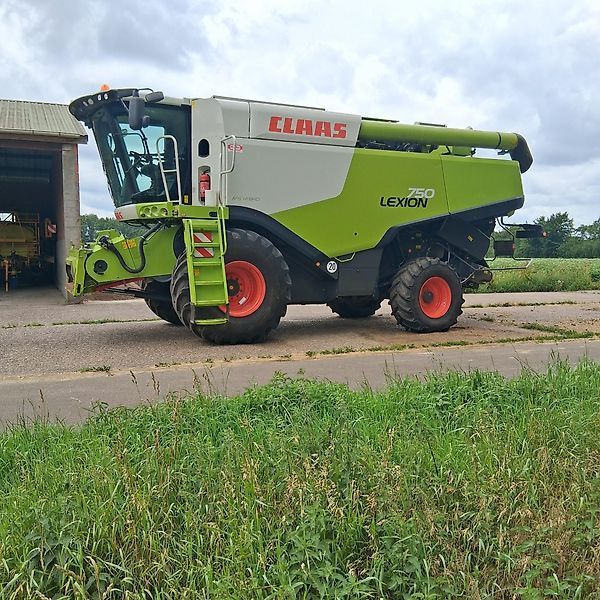 Claas Lexion 750 Mähdrescher 160.000 €