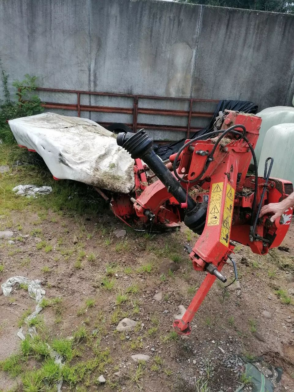Kuhn GMD 310 FF Mower €7,900