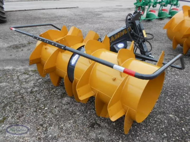 E-FARM: MAMMUT mammut sf 175 hsb - Silage cutter and feeder - id TJQQHQG - €6,000 - Year of construction: 2023 - Austria