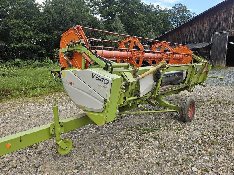 E-FARM: Claas v540 vario + transportwagen - Erntevorsatz - id IDUQT2Q - 18.000 € - Baujahr: 2010 - Österreich