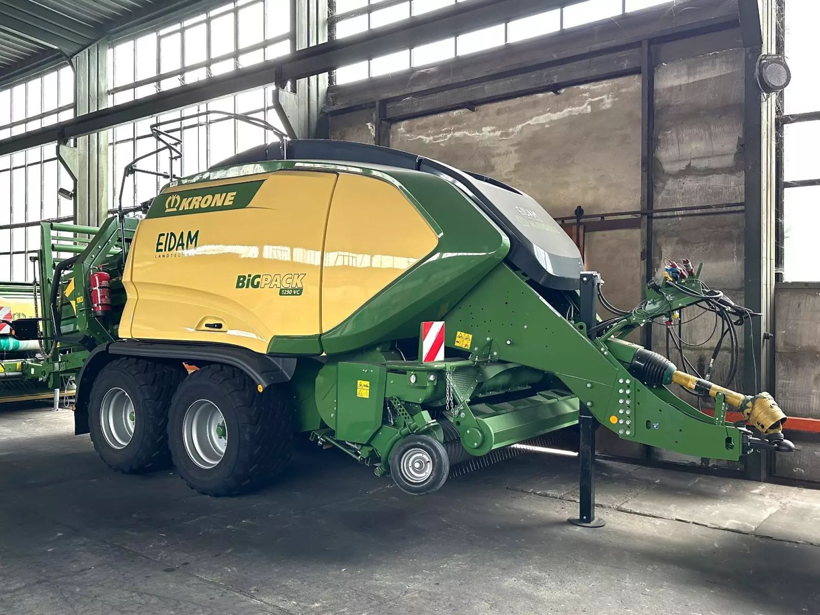 Krone BiG Pack 1290 VC Baler €157,000