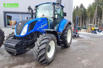 New Holland t5.100 electro command (stufe v) tractor €65,750