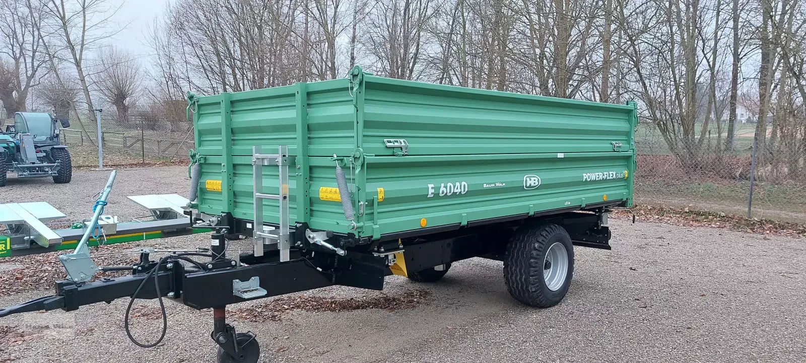 E-FARM: BRANTNER e 6040 - Cassone ribaltabile - id 3S2F7HL - 10.168 € - Anno di costruzione: 2023 - Germania