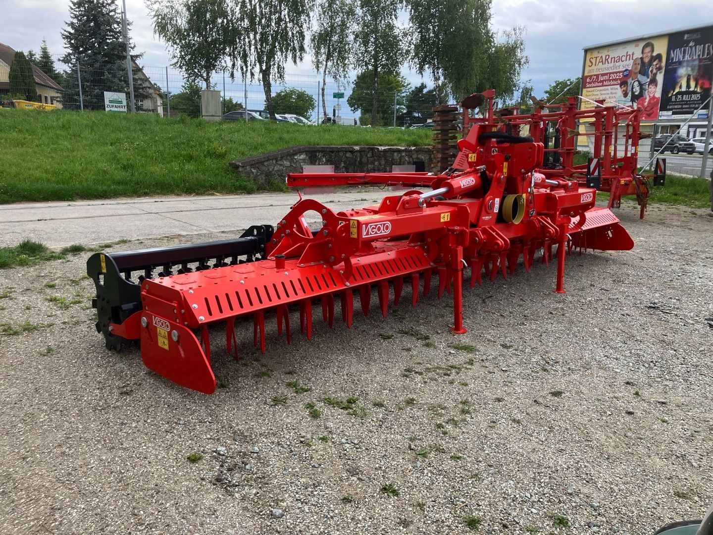 E-FARM: VIGOLO VPX 25-620 - Power harrow - id UUDC7MR - €28,475 - Year of construction: 2023 - Austria