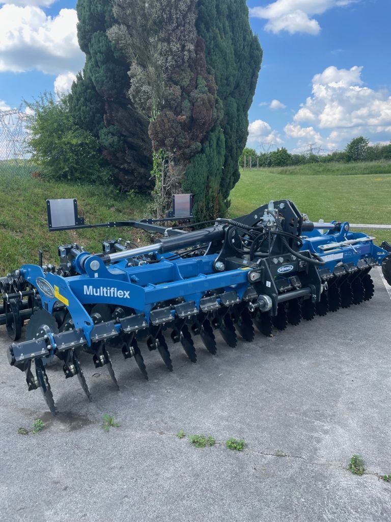 E-FARM: Bonnel multiflex - Cultivateur - id F1DSWXR - 28 490 € - Année: 2023 - France