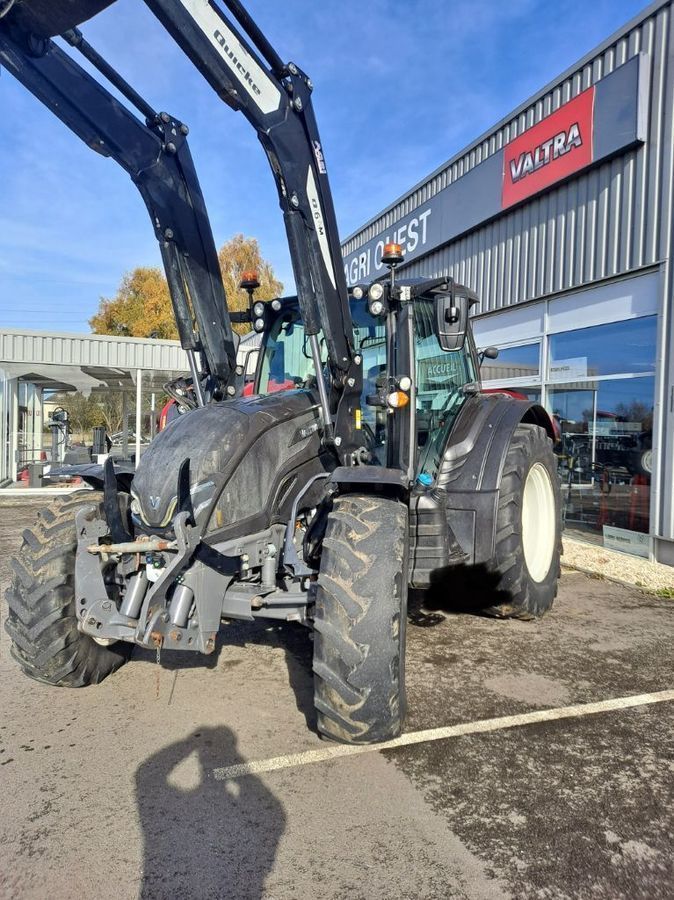 Valtra N 175 Tractor €80,000