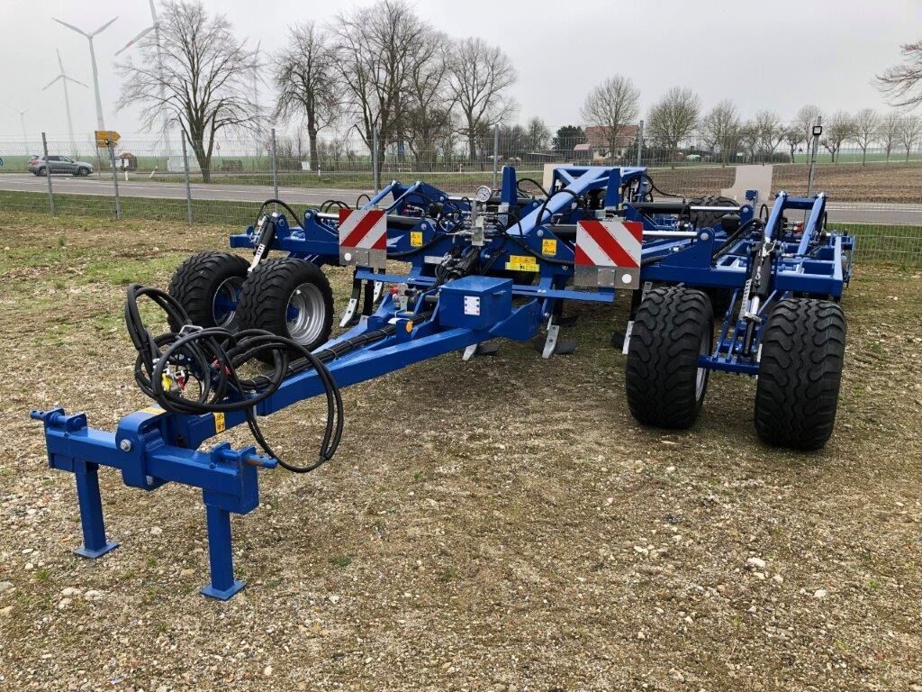E-FARM: köckerling vector 620 - Grubber - id YLFZH9A - 74.750 € - Deutschland