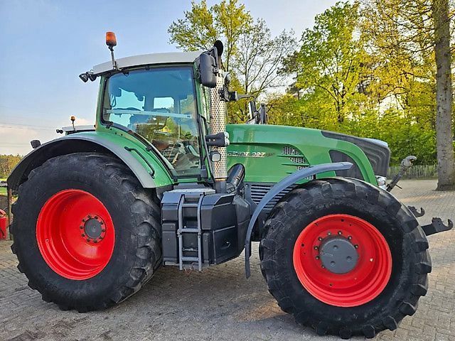 E-FARM: Fendt 936 Vario - Tractor - id I3QFEU6 - 55.000 € - Año: 2010 - Horas: 18.500,Países Bajos