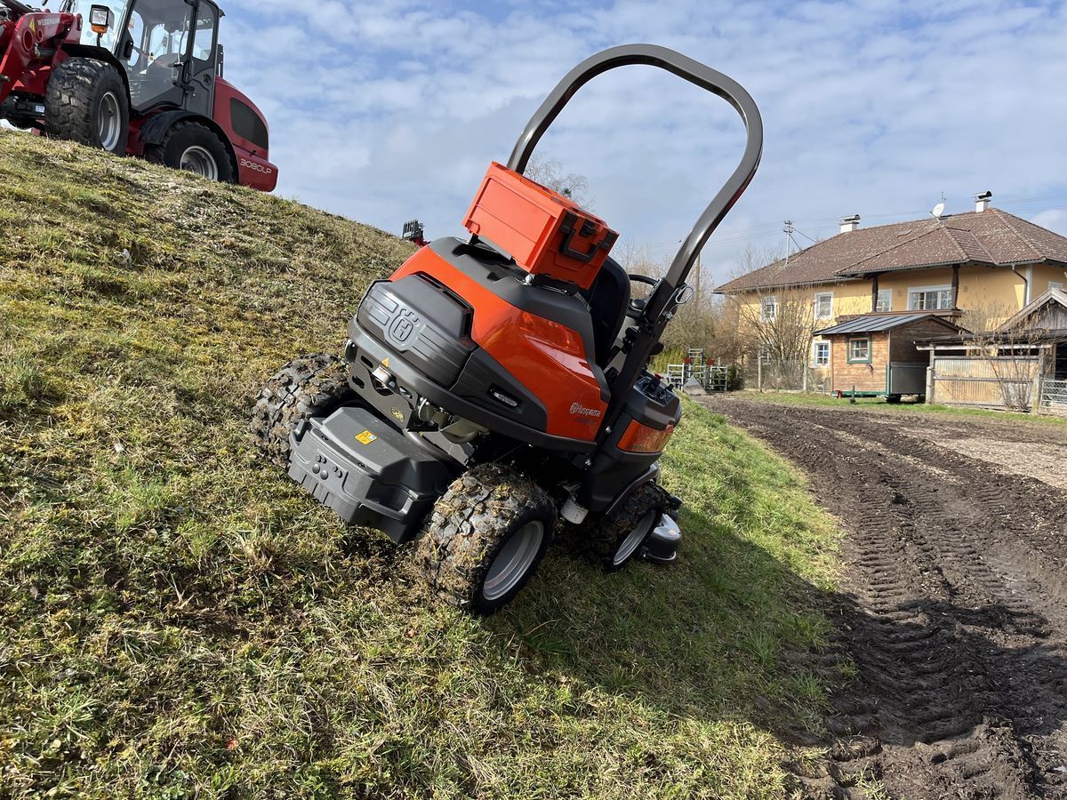 E FARM Husqvarna rider p524 xr efi awd inkl. funksteuerung Tractor id TWJIJ5W Year of construction 2024 Engine power HP 21 Austria
