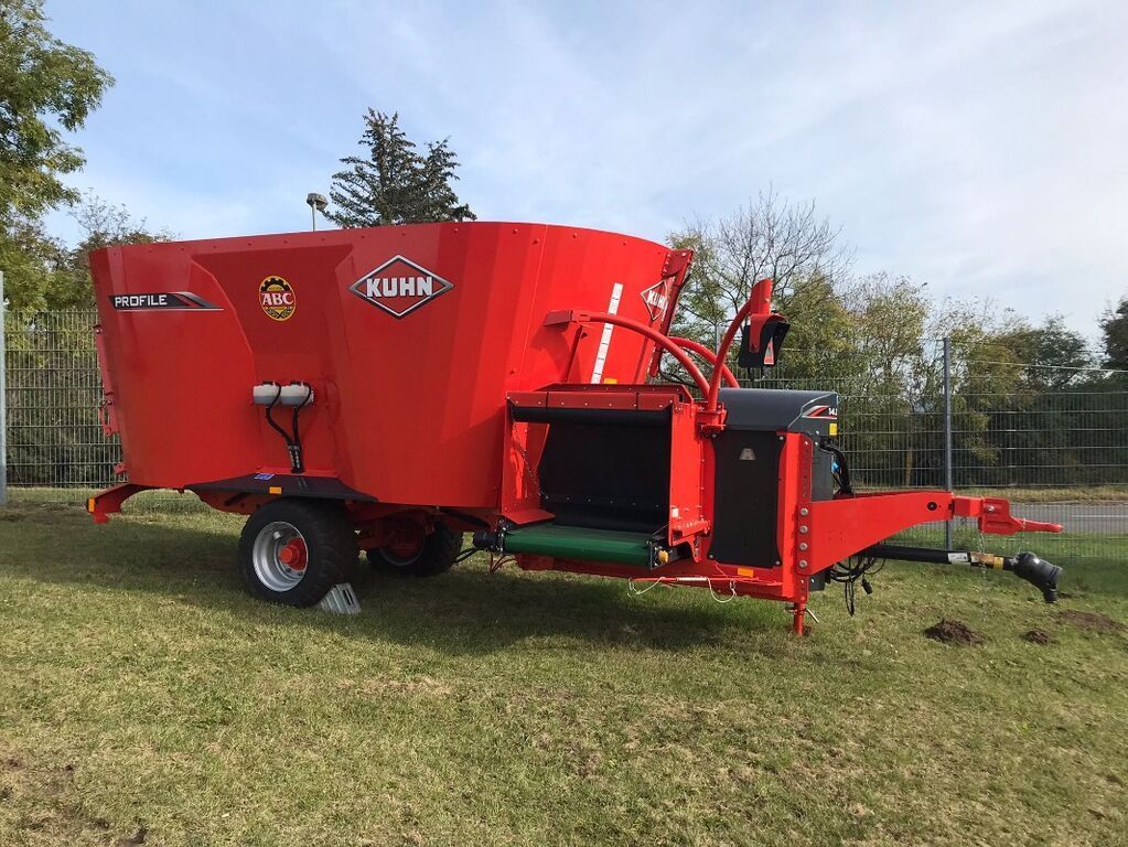 Kuhn Profile 14.2 CS Mixer feeder €39,950