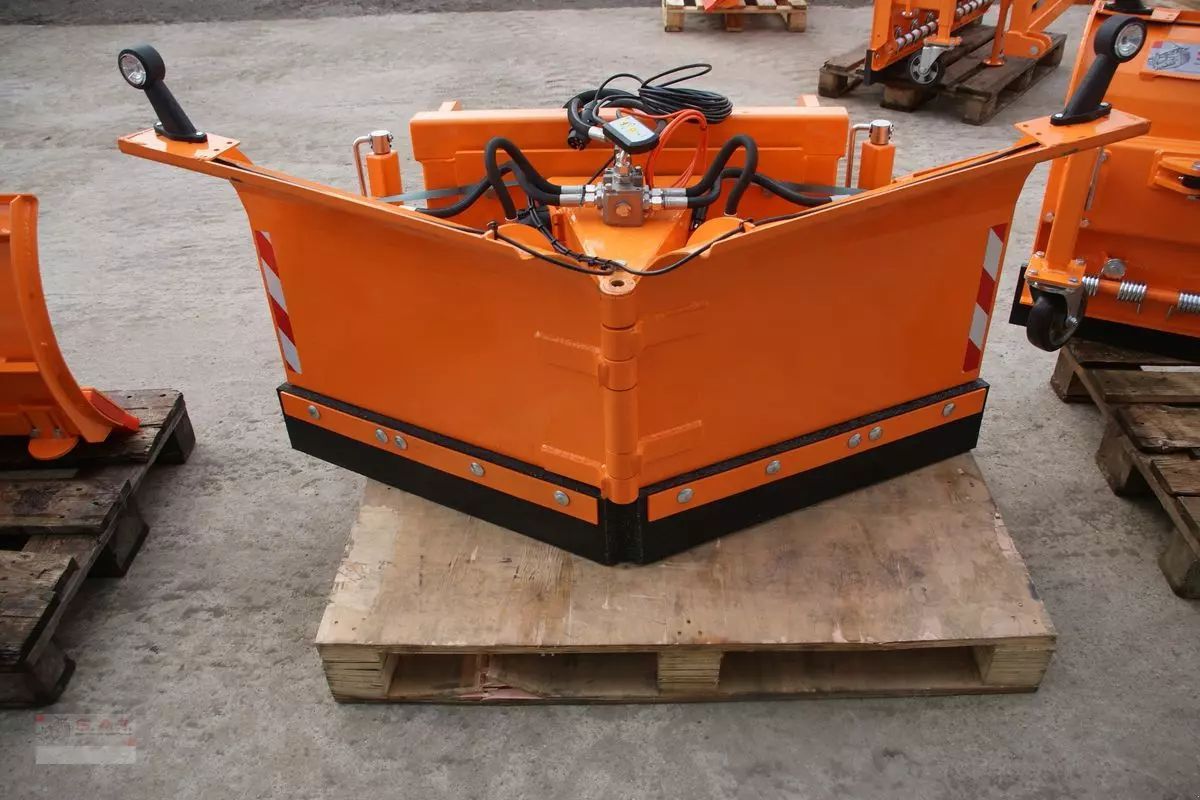 E-FARM: sonstige varioschneepflüge economy/kommunal - Attachment - id DEAJ1JL - €1,980 - Austria