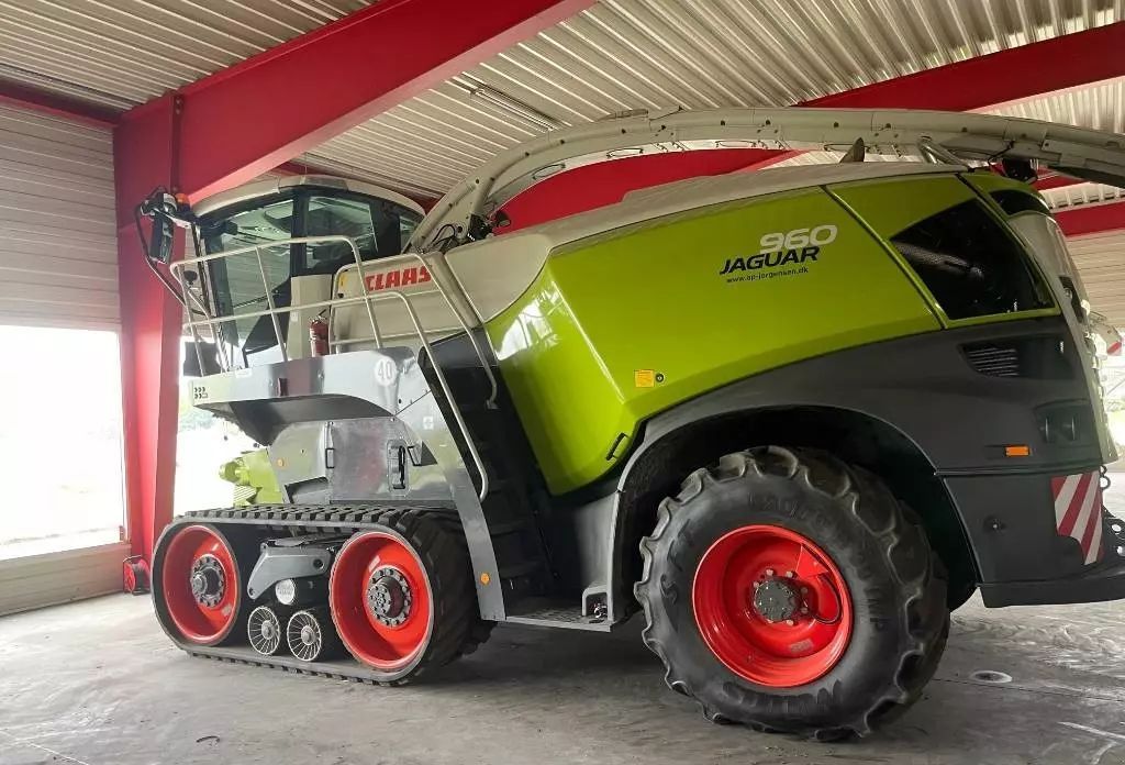 E-FARM: Claas Jaguar 960 Terra Trac - Header - id XZVXLHF - €395,557 - Year of construction: 2022 - Denmark