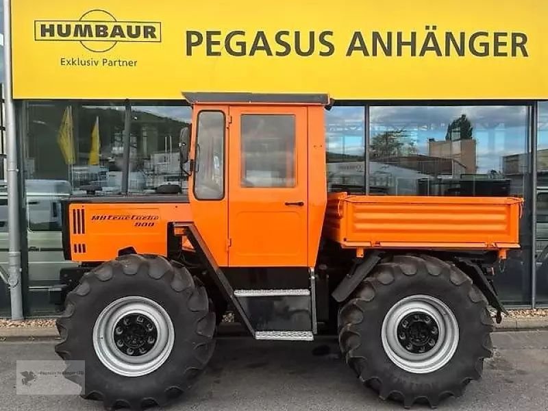 Mercedes-Benz Trac 900 Tractor €59,999