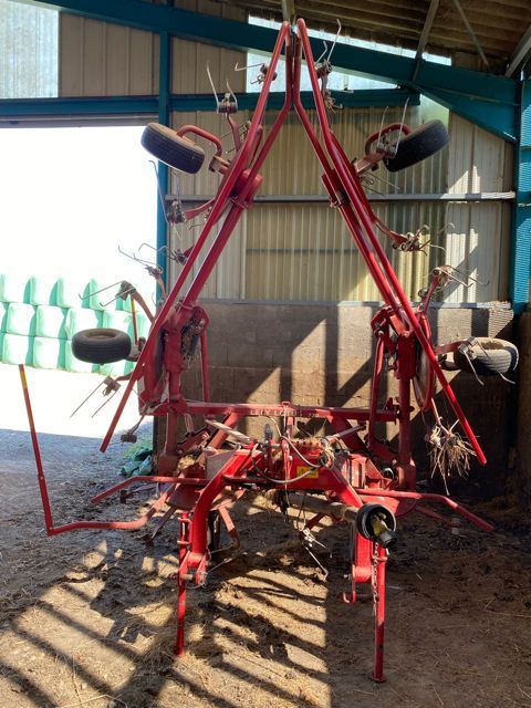 E-FARM: Lely lotus satbilo 770 - Faneuse - id FCJBVDP - 5 000 € - Année: 2010 - France