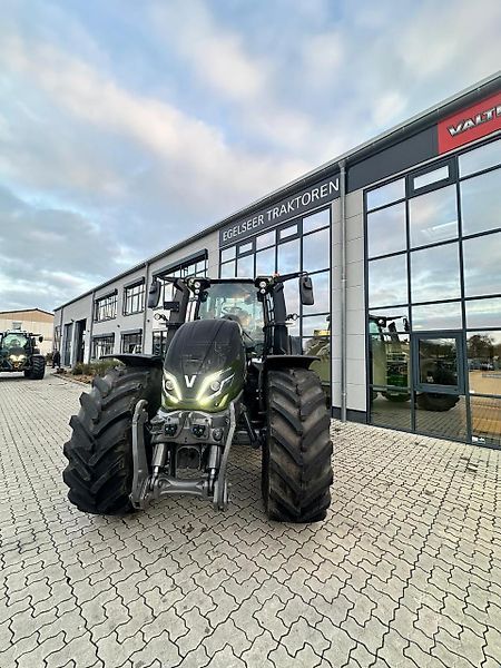 Valtra Q 245 Trattore 179.000 €