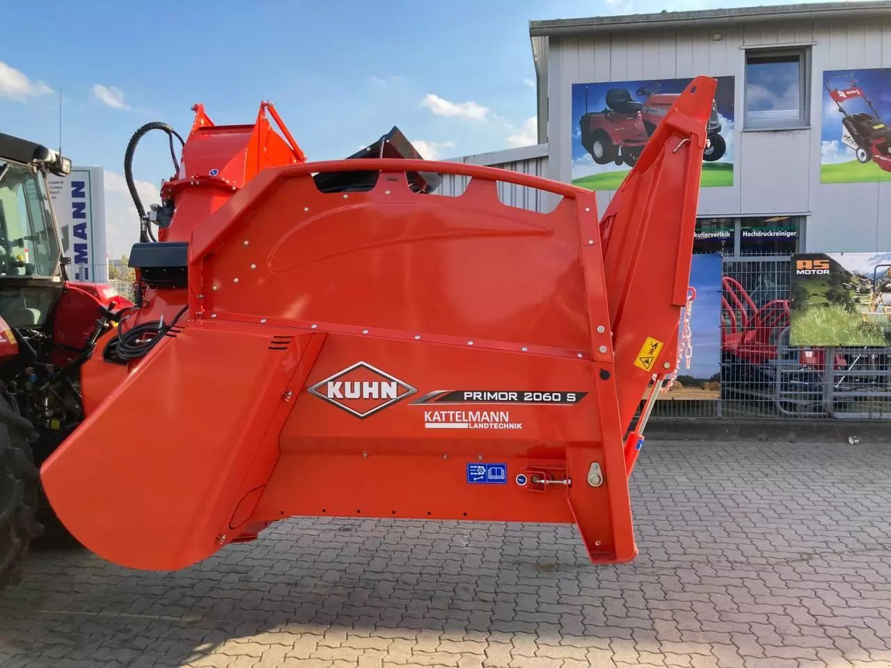 E-FARM: Kuhn Primor 2060 S - Feeder other - id GFXR5KK - Year of construction: 2023 - Germany