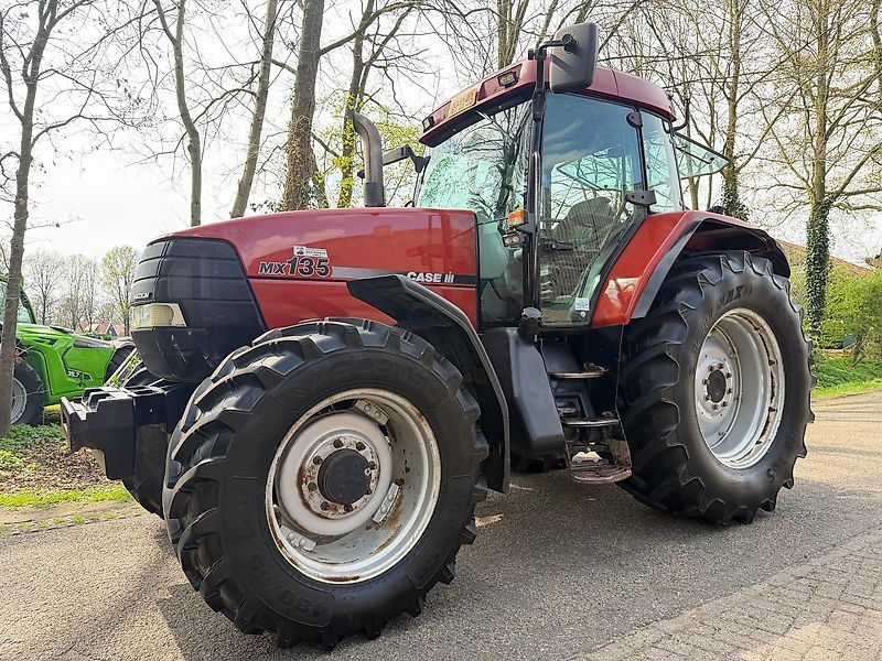 Case IH MX 135 Tractor