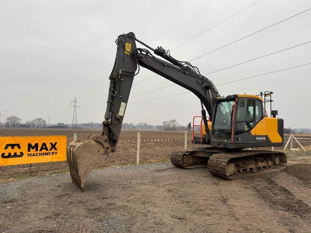 VOLVO ec 140 el Crawler excavator €48,822