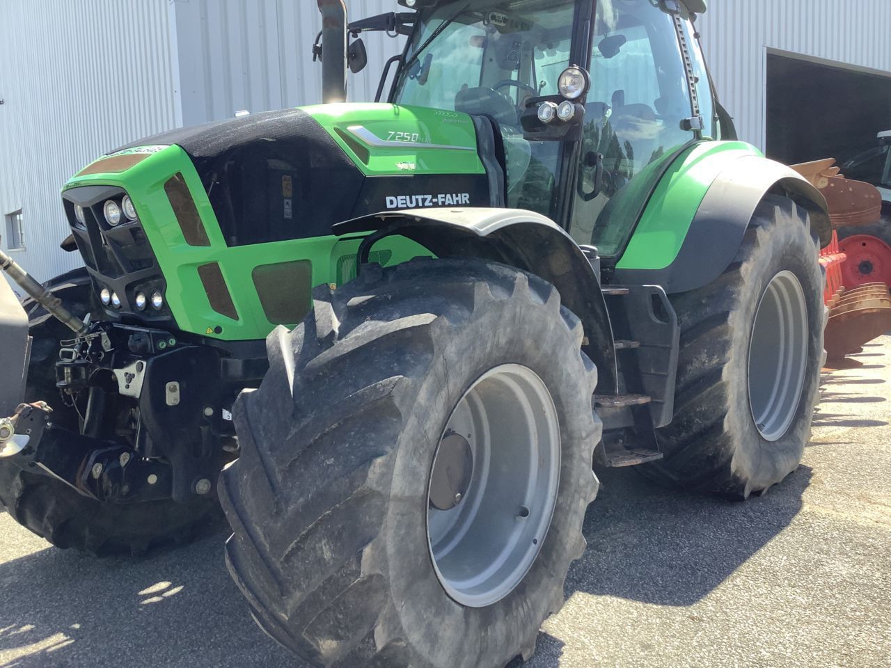 Deutz-Fahr AgroTron 7250 TTV Tractor €72,000