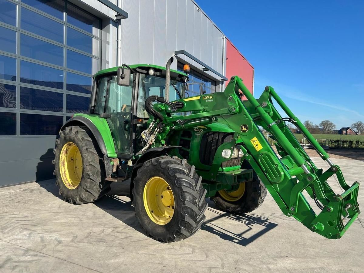 John Deere 6230 Traktor
