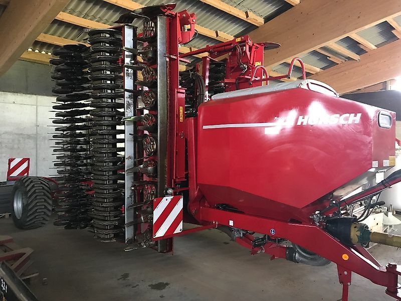 E-FARM: HORSCH Pronto 6 KR - Drill - id IE6WCHQ - €70,000 - Year of construction: 2015 - Germany