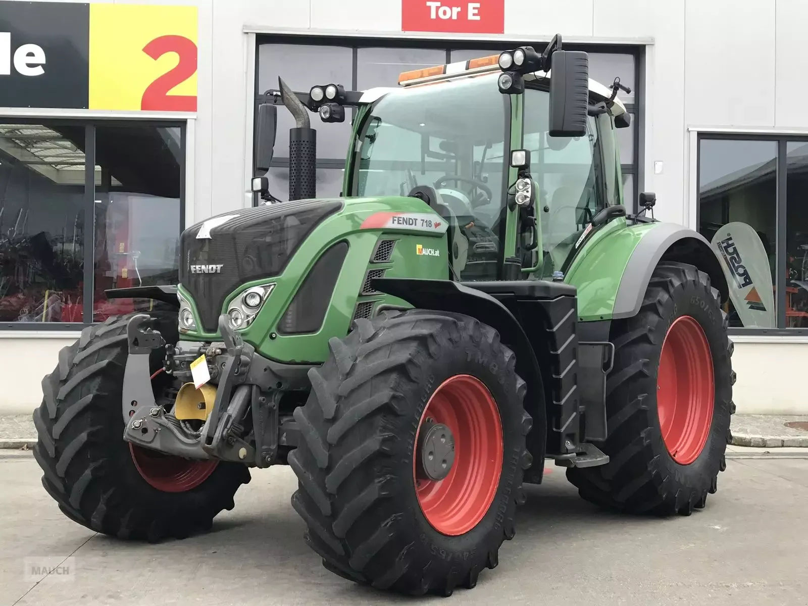 E-FARM: Fendt 718 Vario ProfiPlus - Tractor - id WPZPTYQ - 135.000 € - Año: 2017 - Horas: 2640,Potencia del motor: 188,Austria