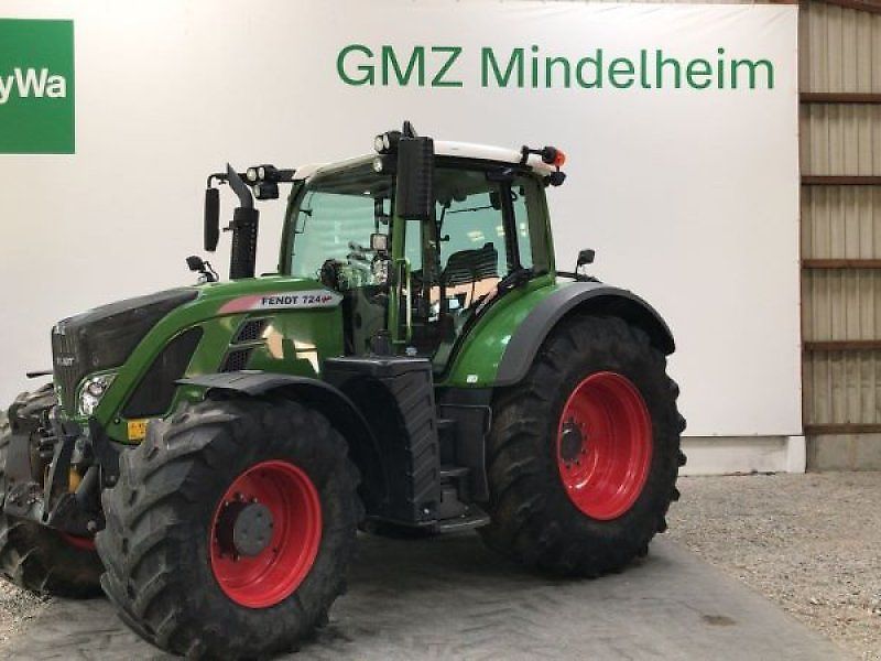 E-FARM: Fendt 724 Vario - Traktor - id BEVKEBL - 100.000 € - Baujahr: 2019 - Abgelesene Motorstunden: 6.190,Motorleistung (PS): 237,Deutschland