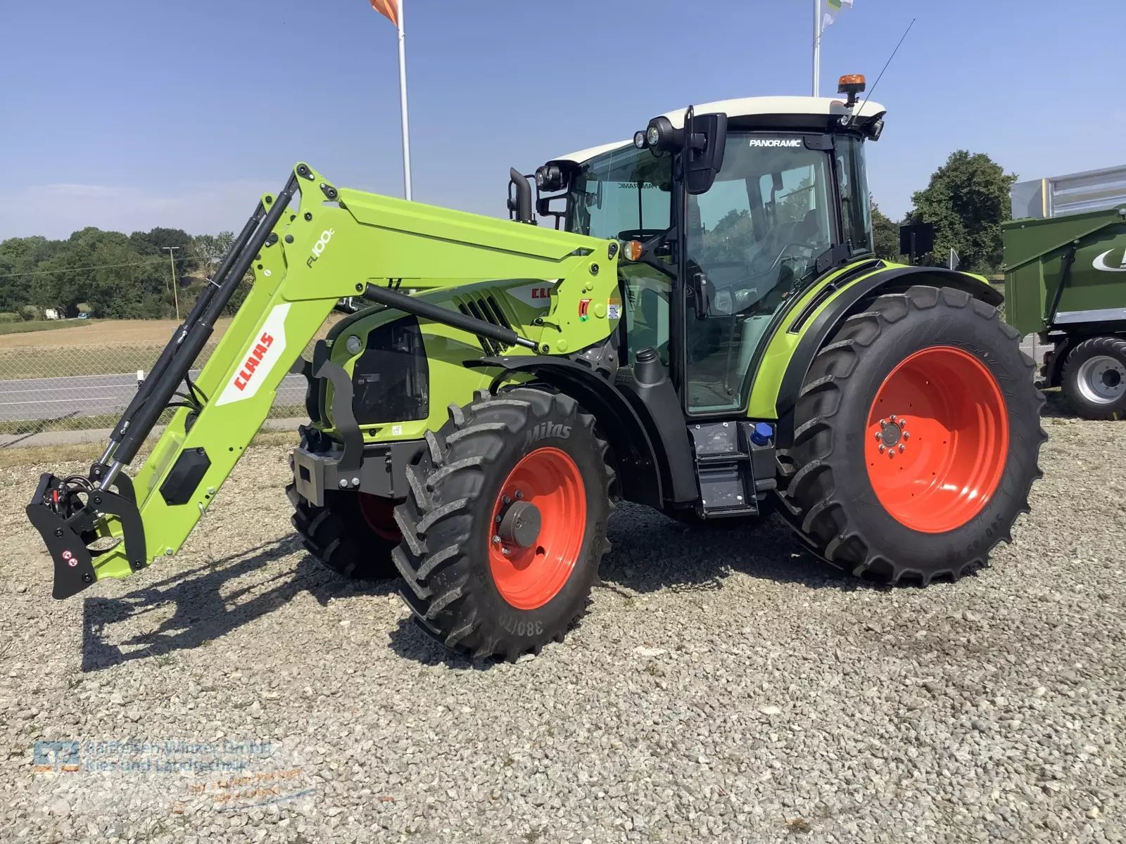 E-FARM: Claas Arion 420 - Traktor - id DSTYNAB - 74.706 € - Baujahr: 2024 - Abgelesene Motorstunden: 1,Motorleistung (PS): 100,Deutschland